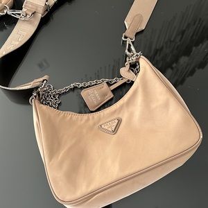 Prada re edition hand bag authentic women